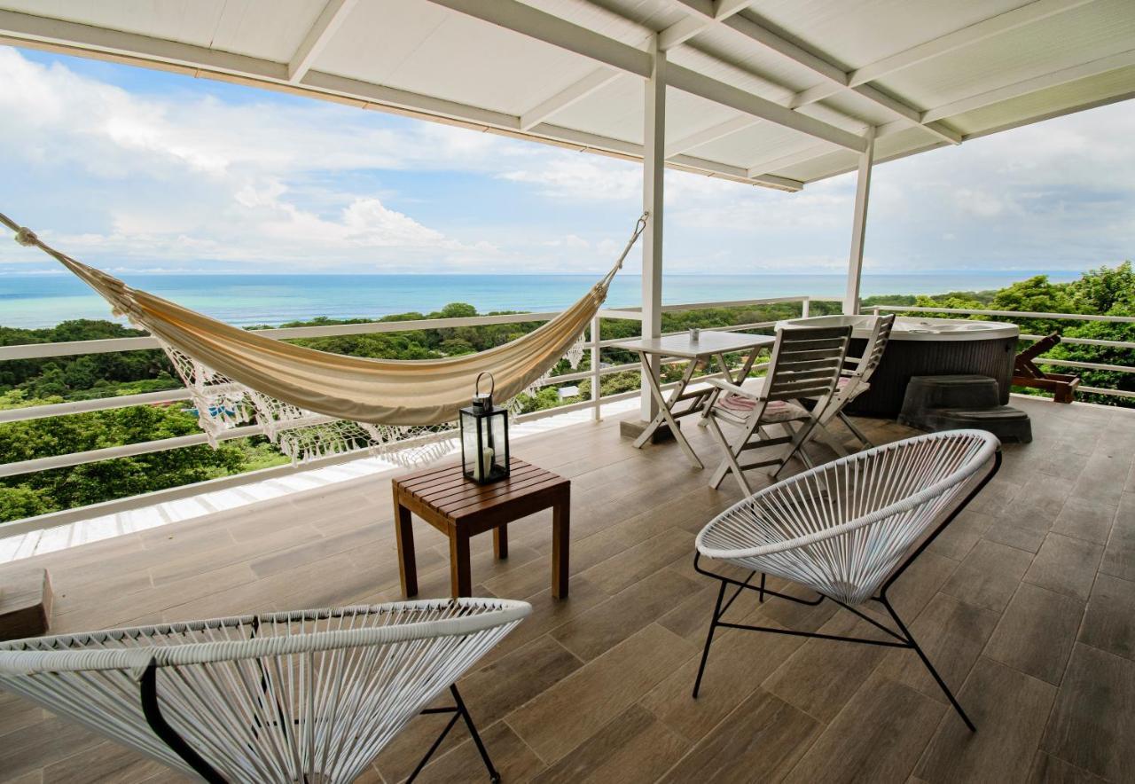 Funky Monkey Lodge Playa Santa Teresa  Exterior foto