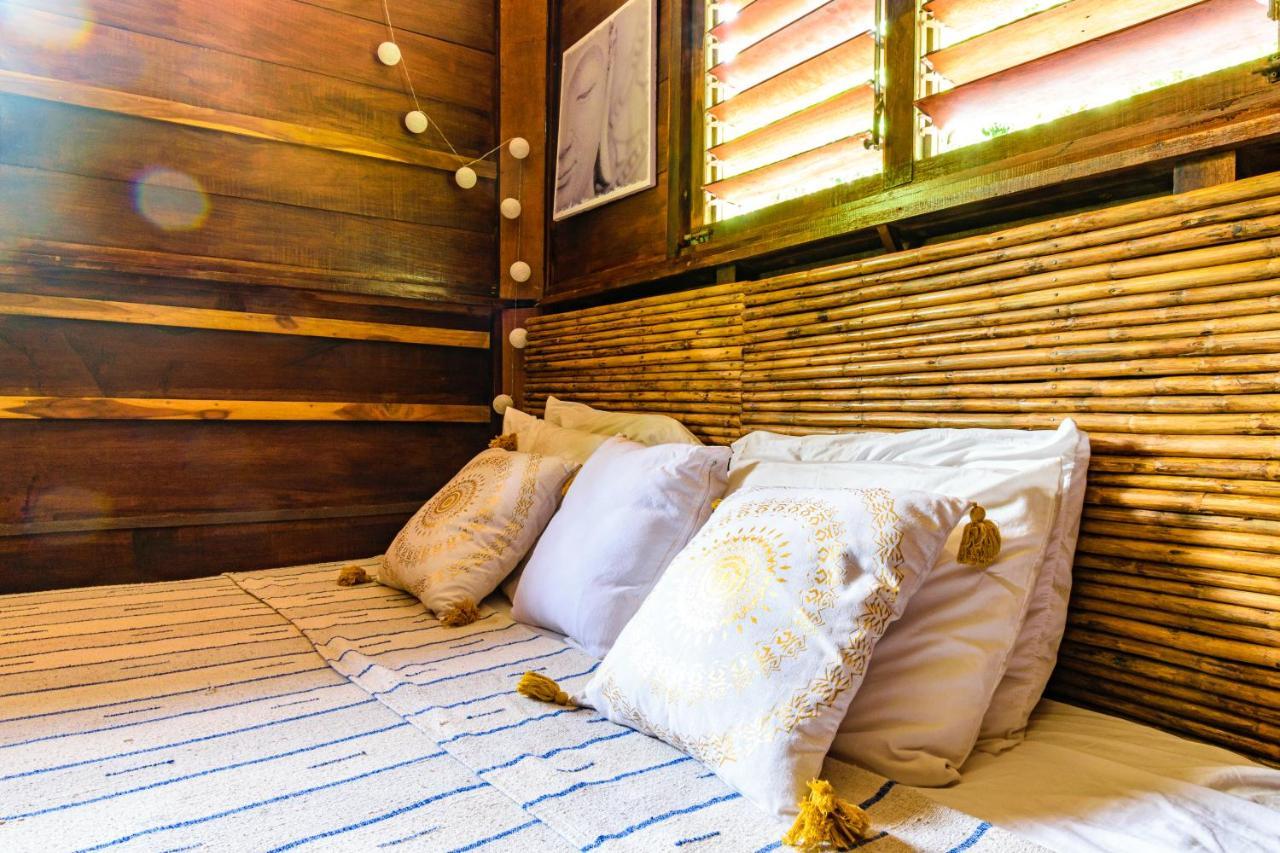 Funky Monkey Lodge Playa Santa Teresa  Exterior foto